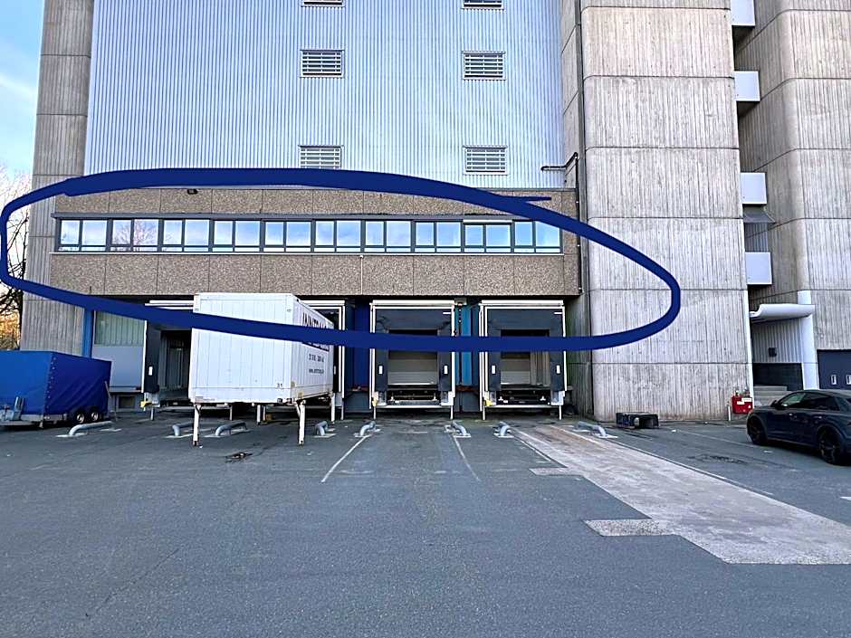 DRIVER ROOMS