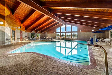 AmericInn by Wyndham Mounds View Minneapolis