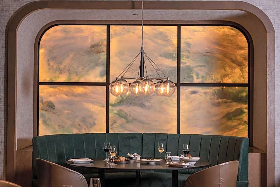 Sheraton Laval Hotel