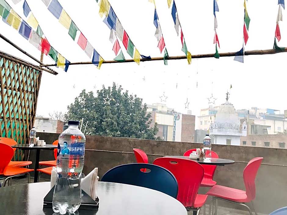 Hampton Hotel - 200 mt from Golden Temple 