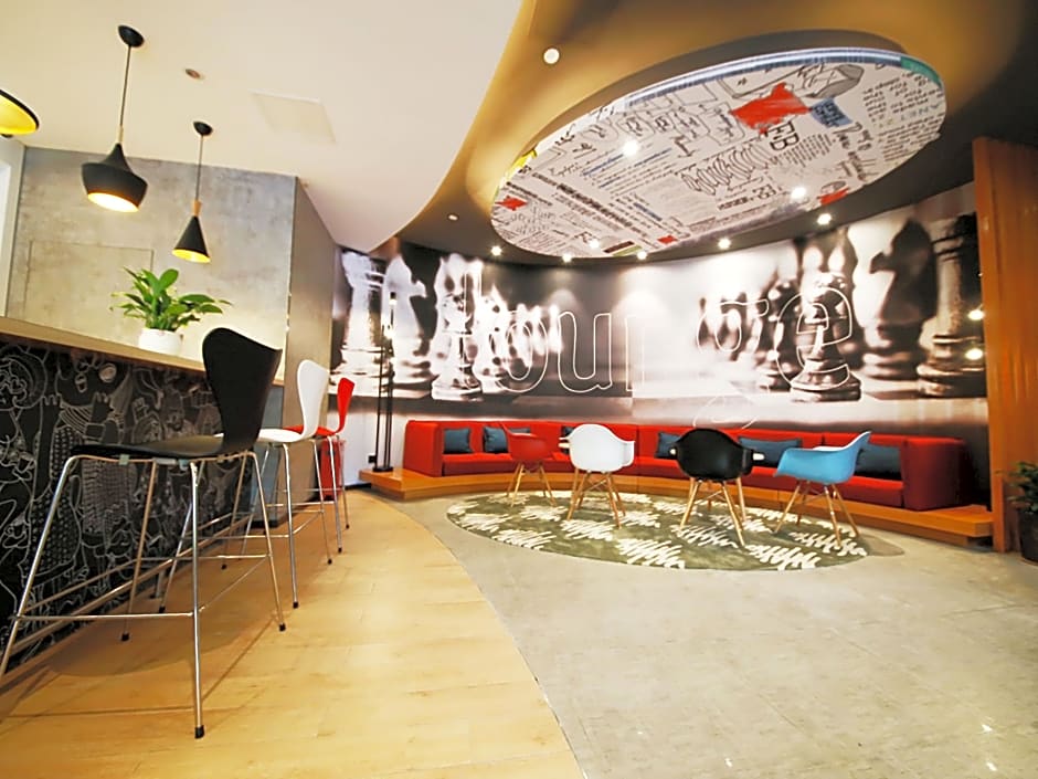 ibis Sui Ning Hotel