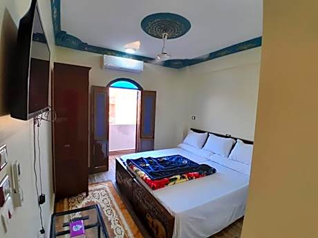 Osiris Guest House