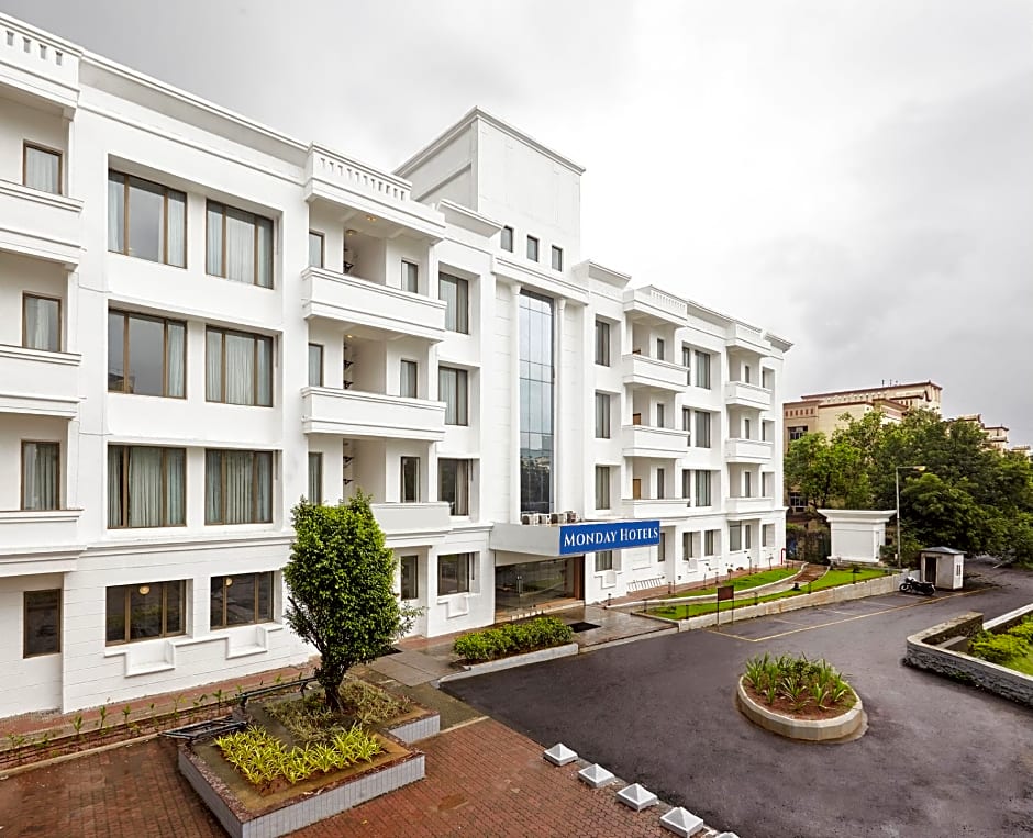 Monday Hotels Mahape