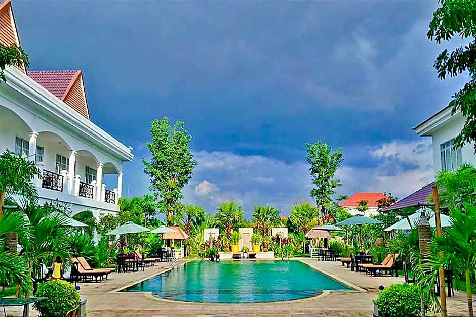 Glorious Hotel & Spa