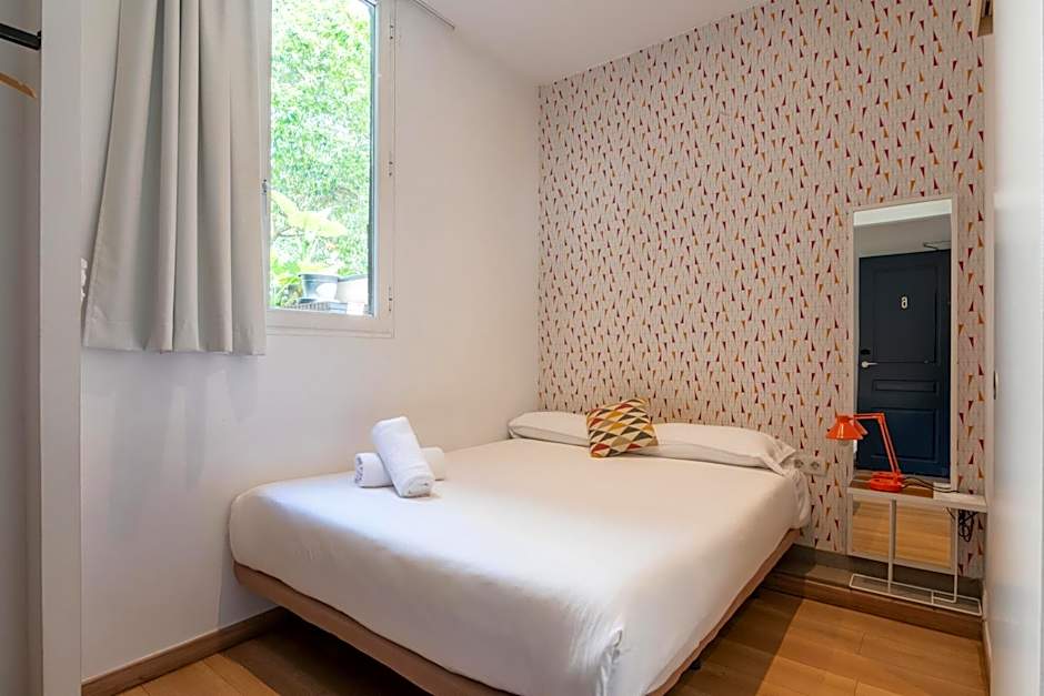Rodamon Barcelona Hostel