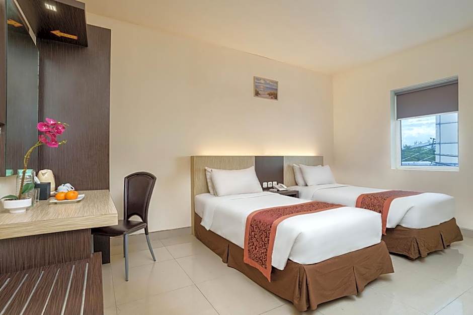 Jolin Hotel Panakkukang by LIFE