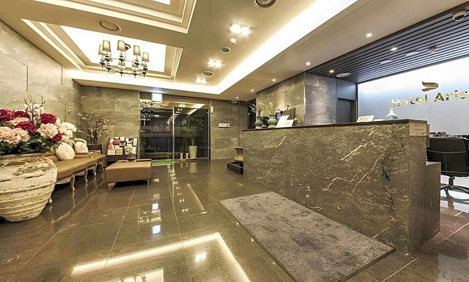 Gimpo Arisu Hotel
