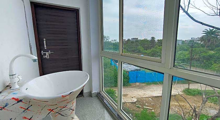 OYO  Ananya Hotel & AYURVEDA HWC