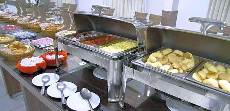 Lagoa Quente Flat Service -512B