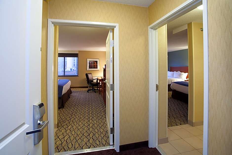 Holiday Inn & Suites Duluth-Downtown By IHG