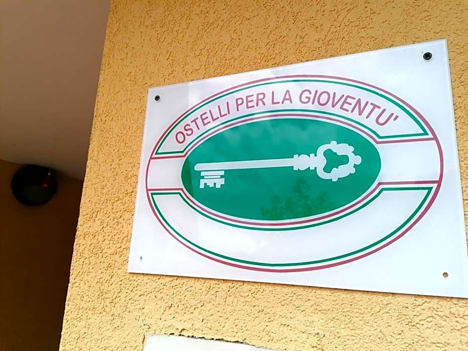 Perla del Levante Hostel