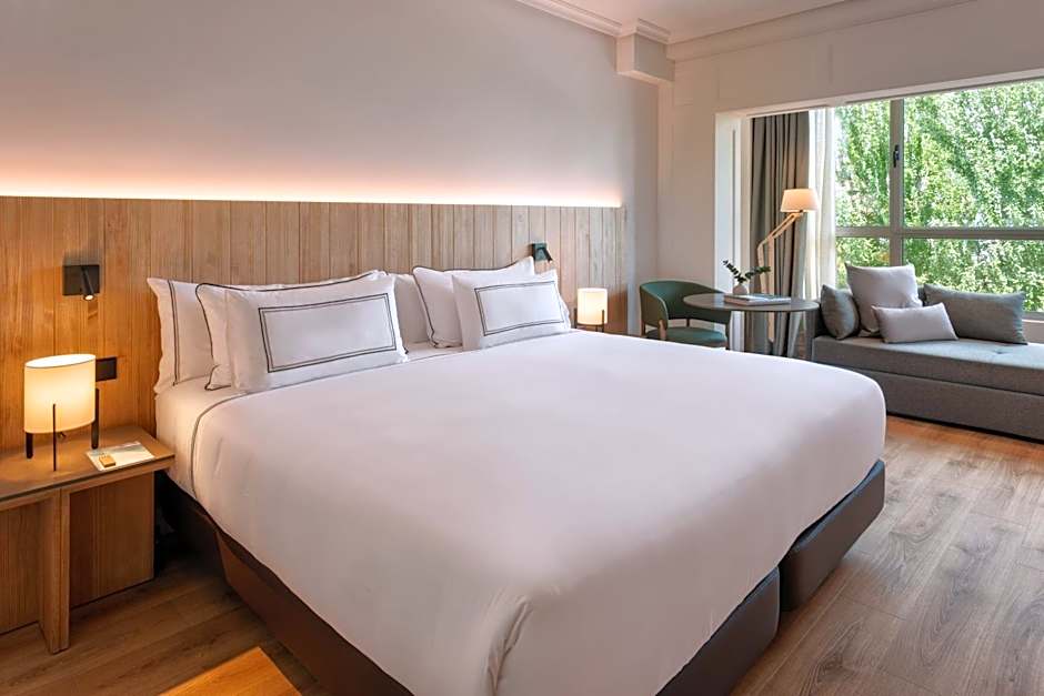 Melia Madrid Barajas
