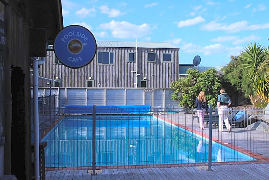 Dusky Lodge & Backpackers