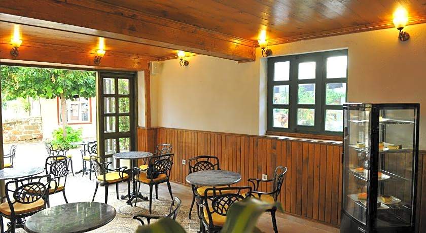 Petrino Gokceada Hotel Kitchen