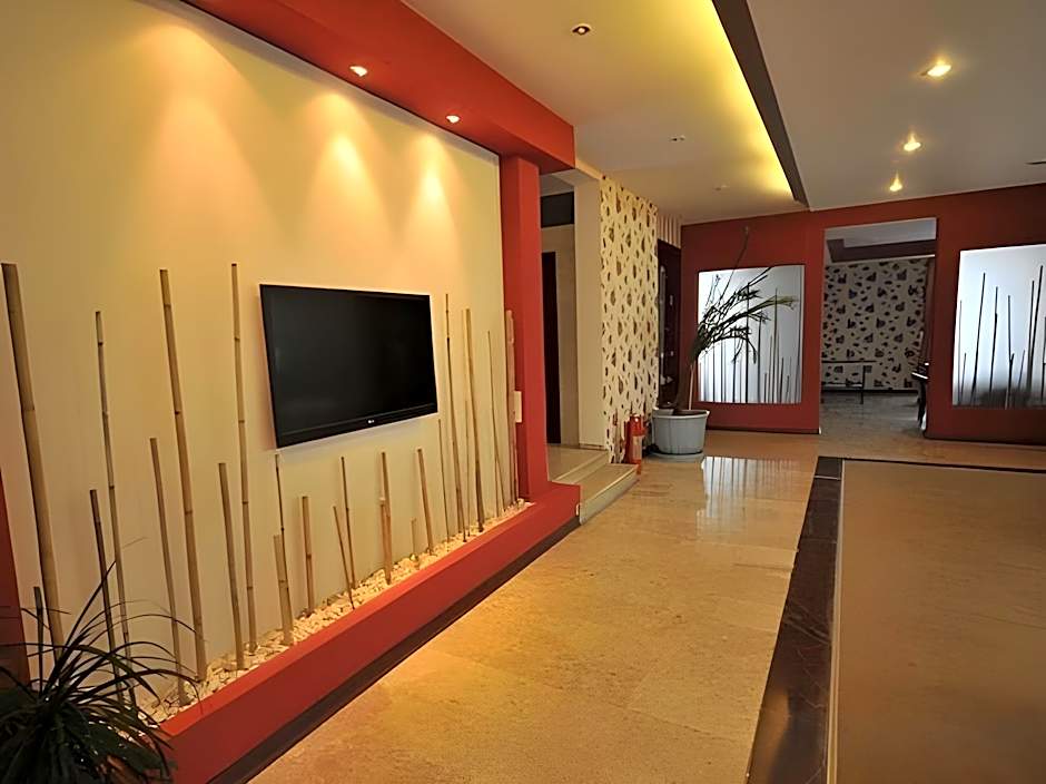 Dafne Hotel