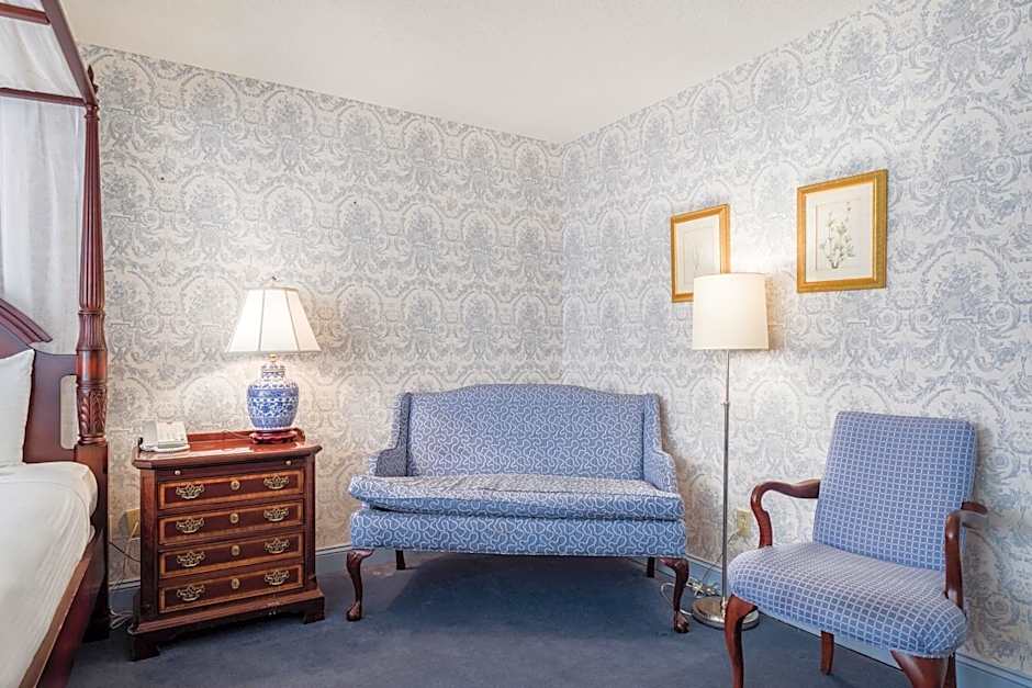 Farmington Inn