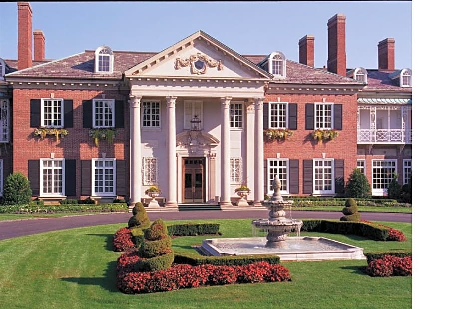 Glen Cove Mansion Hotel & Conference Center