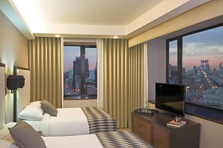 Leon Hotel