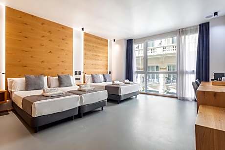 Superior Family Room