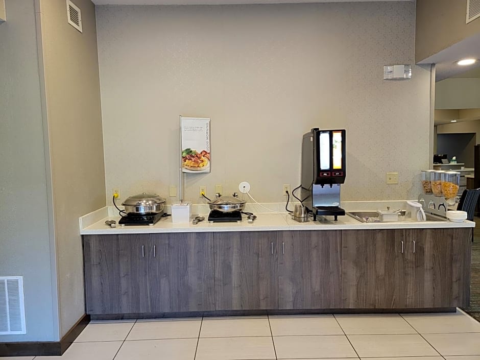 Residence Inn by Marriott Indianapolis Airport