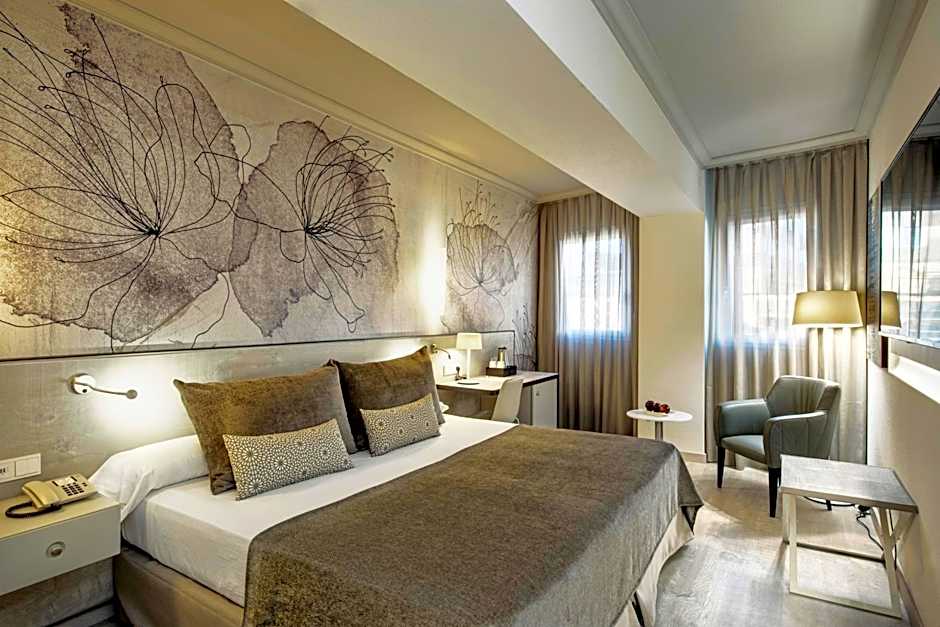 Salles Hotel Pere Iv