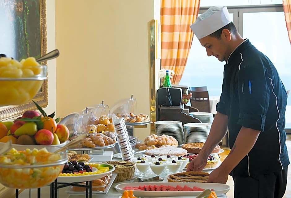 Grand Hotel Due Golfi