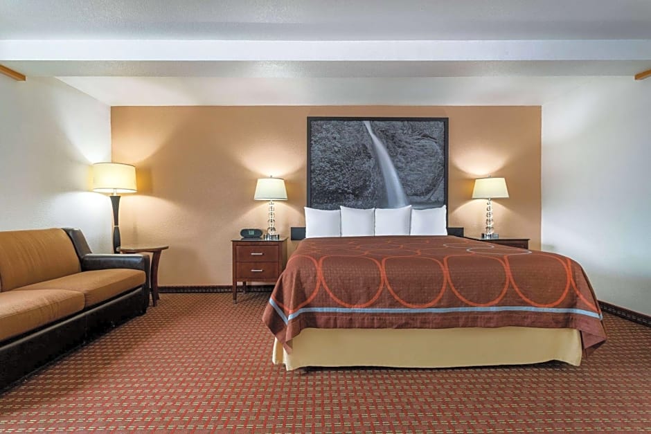 Super 8 by Wyndham The Dalles OR
