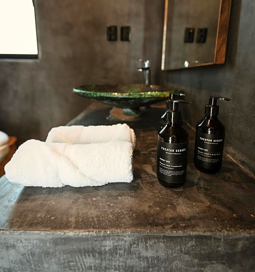 Yum Kaax Boutique Villa