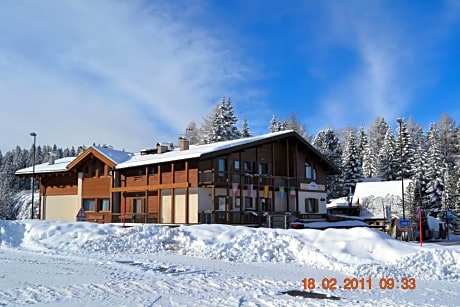 DOLOMITI appart&rooms