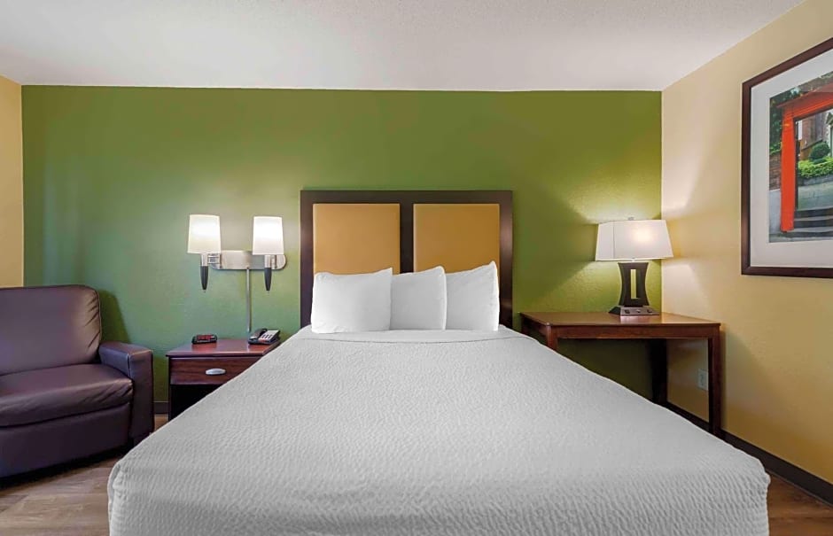 Extended Stay America Suites - Detroit - Novi - Haggerty Road