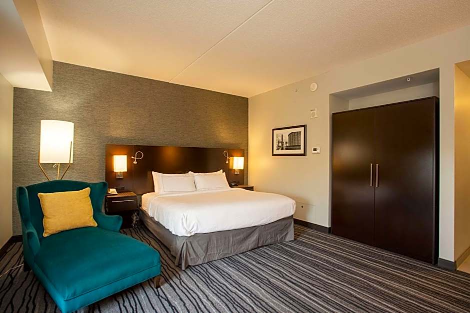 The Mosey Buffalo Williamsville Tapestry Collection Hilton