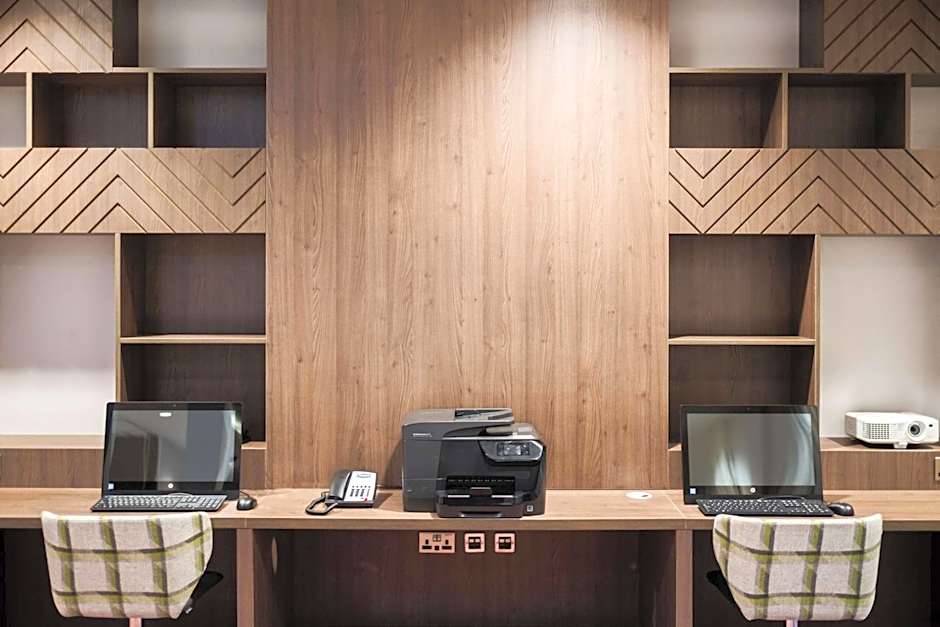 Hampton By Hilton Aberdeen Airport