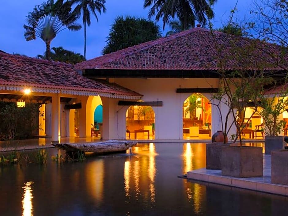 Tangerine Beach Hotel