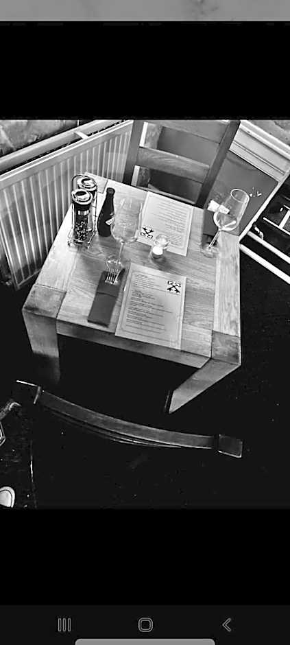 Crosskeys Inn Guest Rooms in Wye Valley