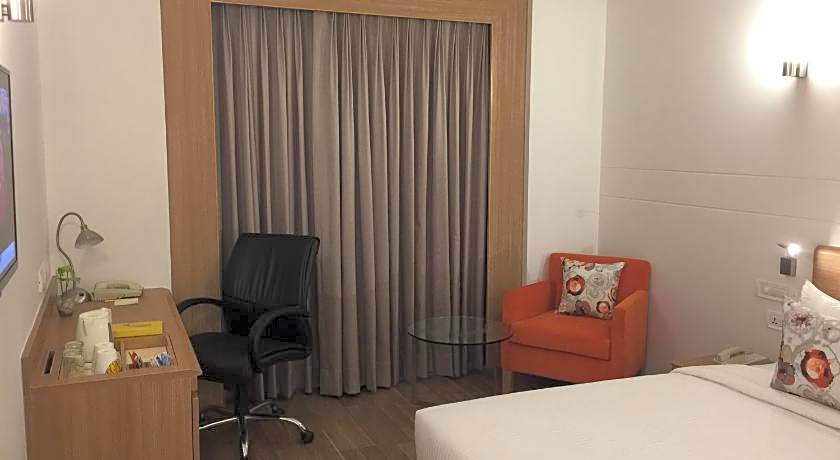 Lemon Tree Hotel Sector 60 Gurugram