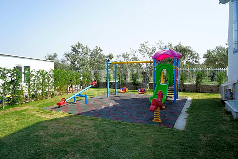 Zeytin Arası Apart Otel