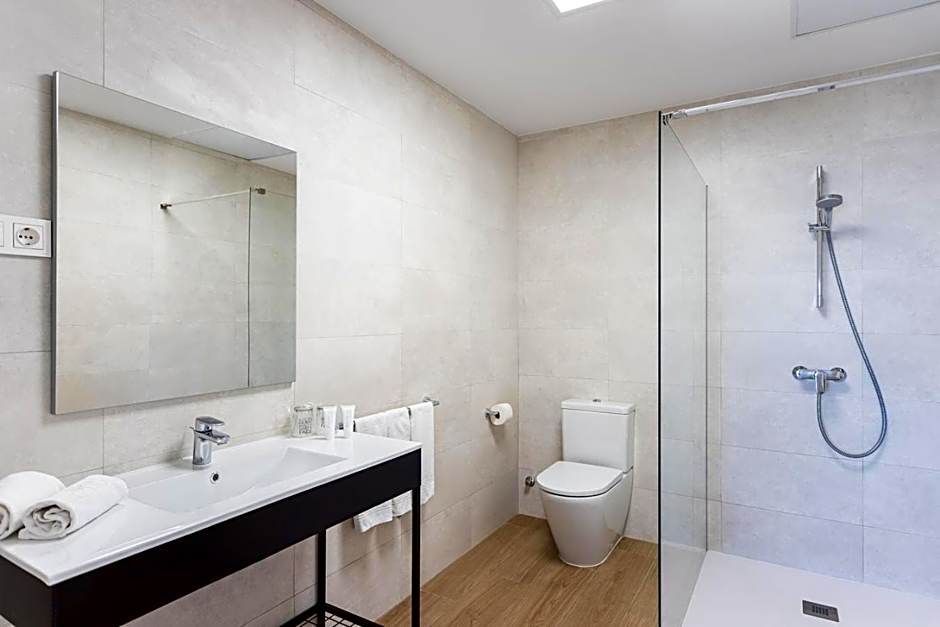 Hotel Apartamentos Pyr Fuengirola