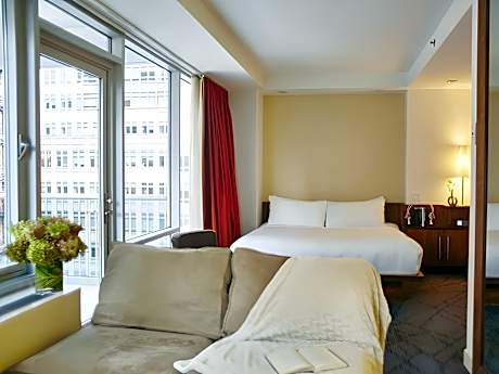 Skyline Junior Suite