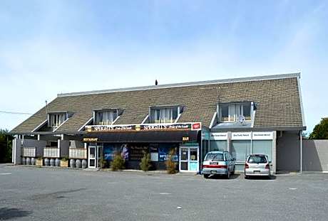 Darfield Hotel