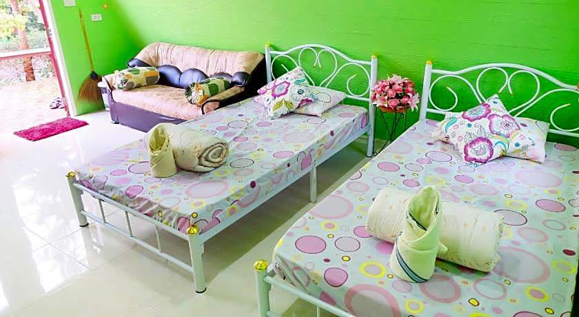 A Houses Homestay