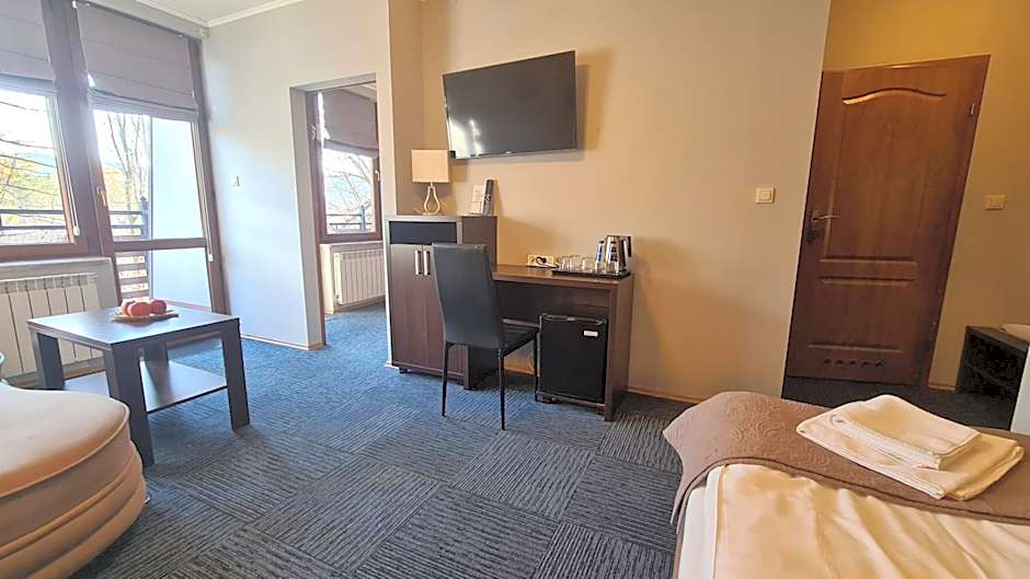 Hotel Rooms & Apartments POLARIS - centrum Zdrojowe Pienin