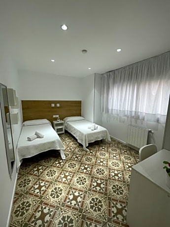 Double or Twin Room with Private Bathroom
