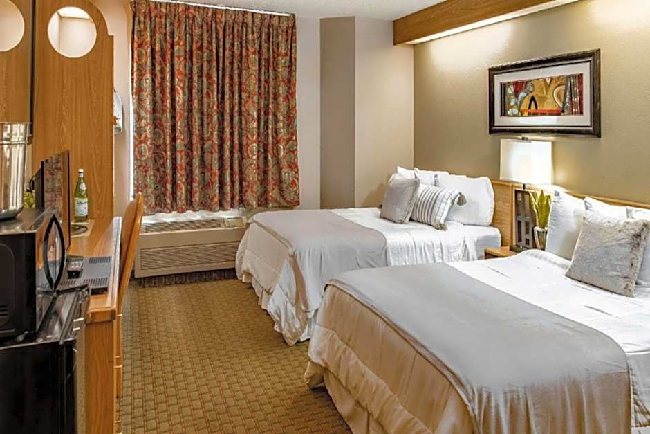 OYO Hotel Lincoln Airport NE, Hwy 80