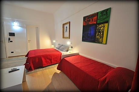 Deluxe Double Room with Extra Bed