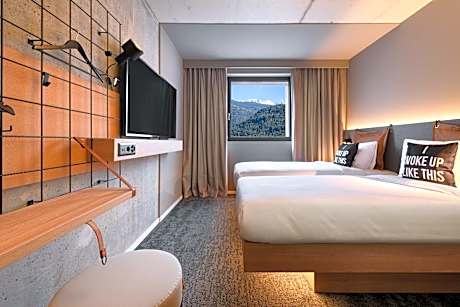 Twin Separate Beds, Guest room, 2 Twin, Mountain view