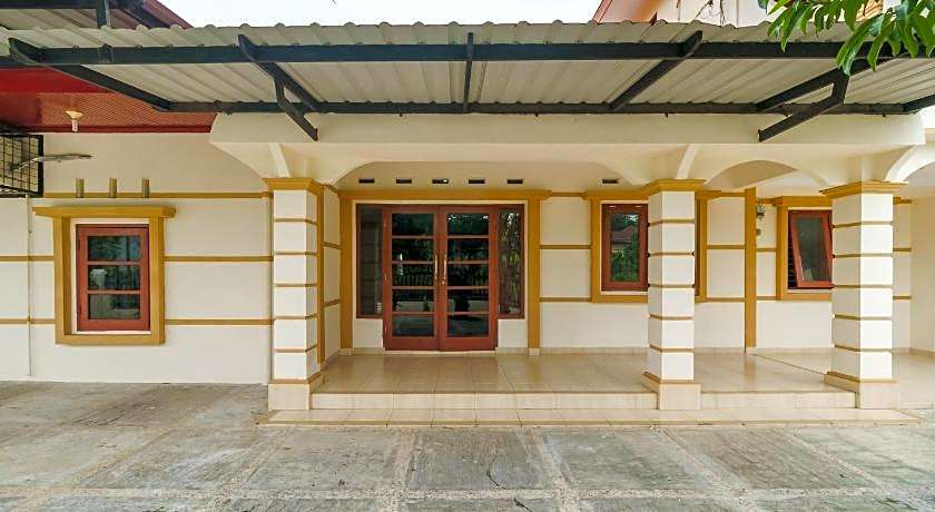 RedDoorz Syariah @ Jalan Dr Mansyur Medan