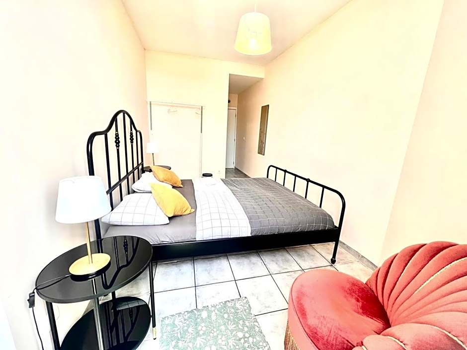 SwissPorto Guest House