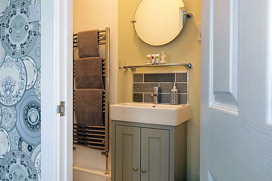 The Sleep-Inn Hare B&B