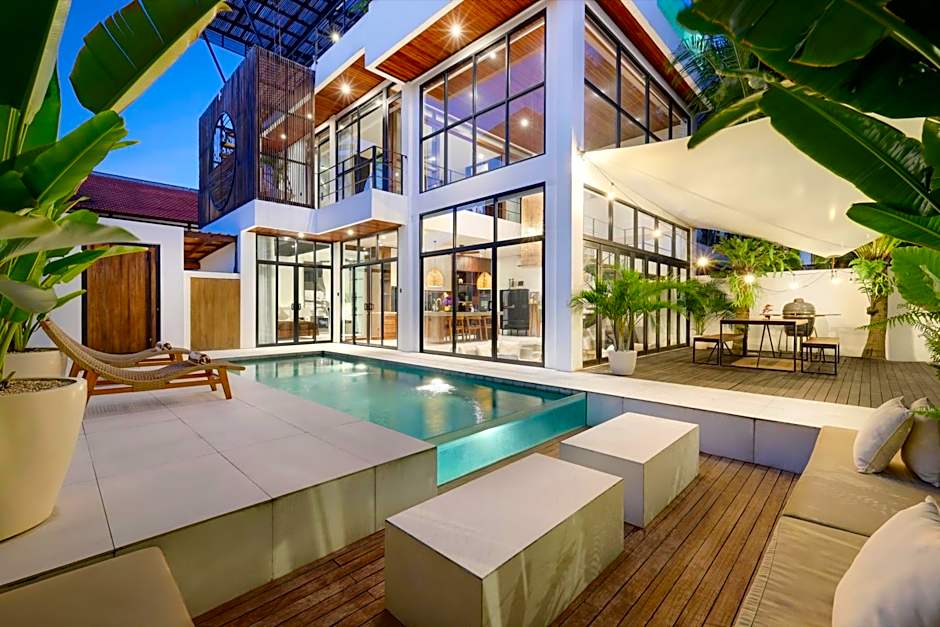 Baliwood Residence Villas by BREIG