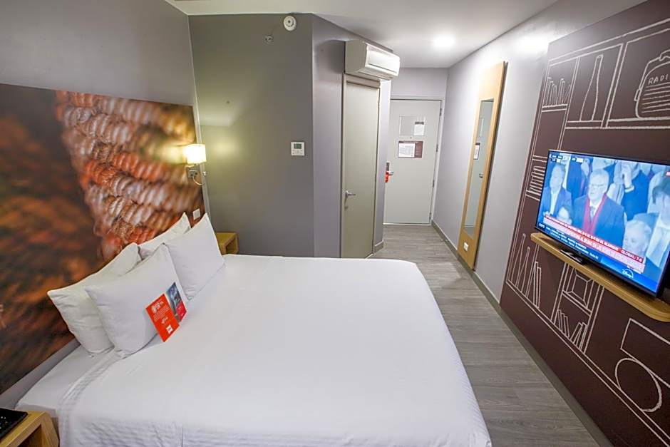 Ibis Quito